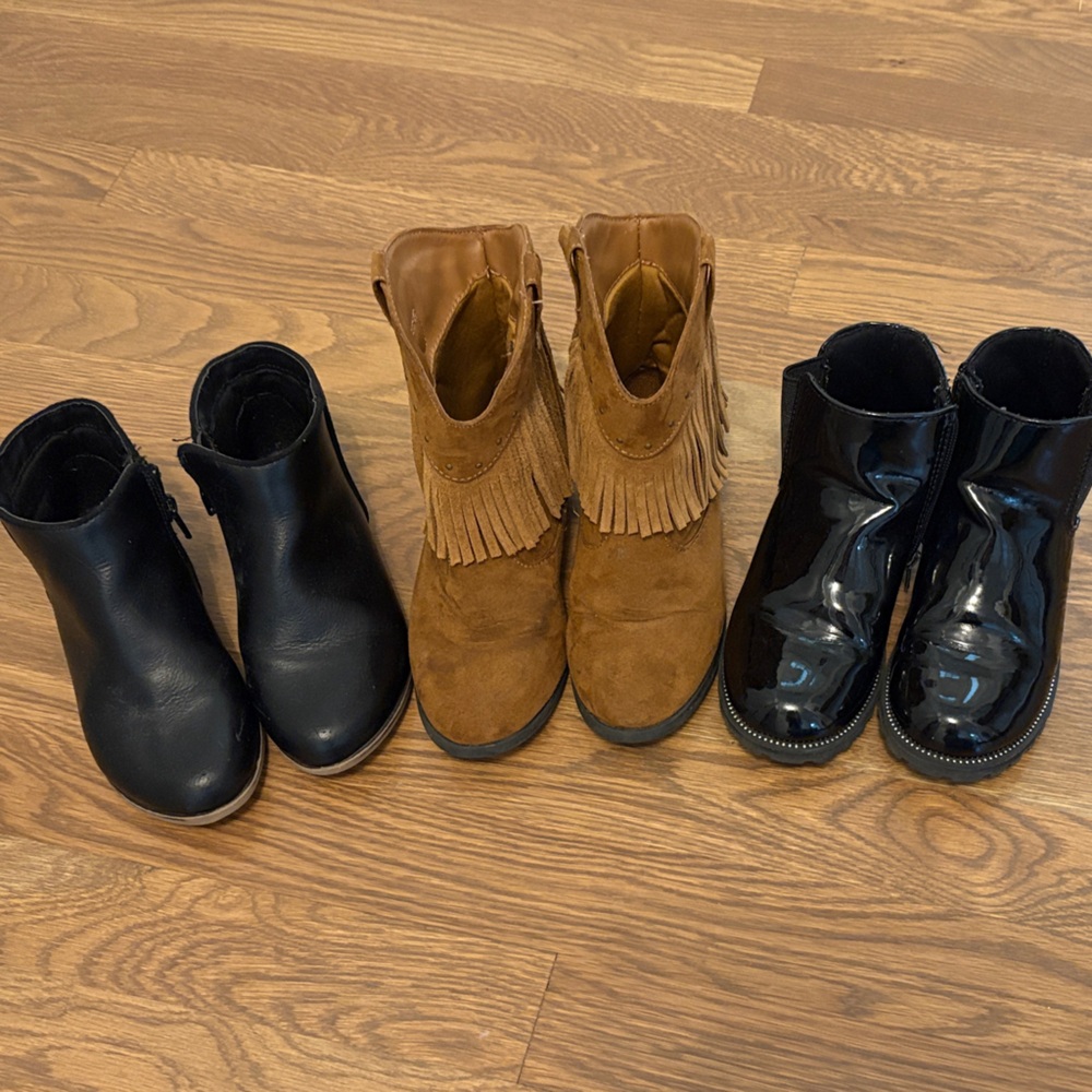 Cat & Jack Kids Black and Brown Boot Bundle